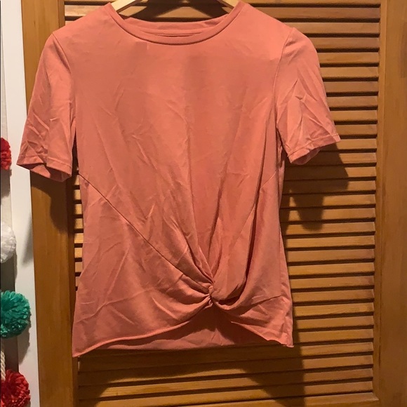 Hippie Laundry knot front tshirt in rose - Picture 1 of 4